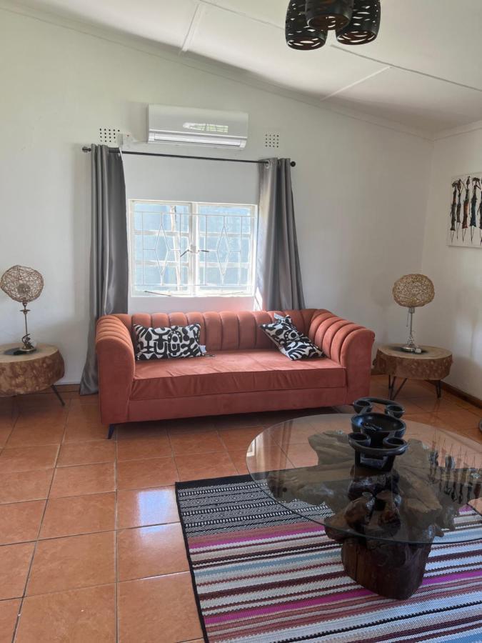 Mukala Lodge Lusaka Ngoại thất bức ảnh